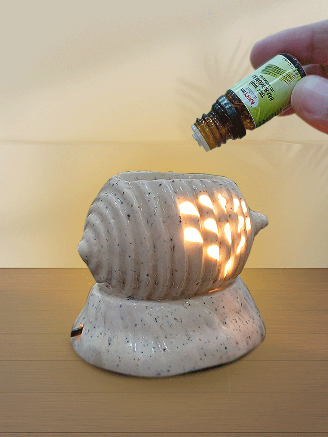 Electric Ceramic Shankh Diffuser With Aroma Oil