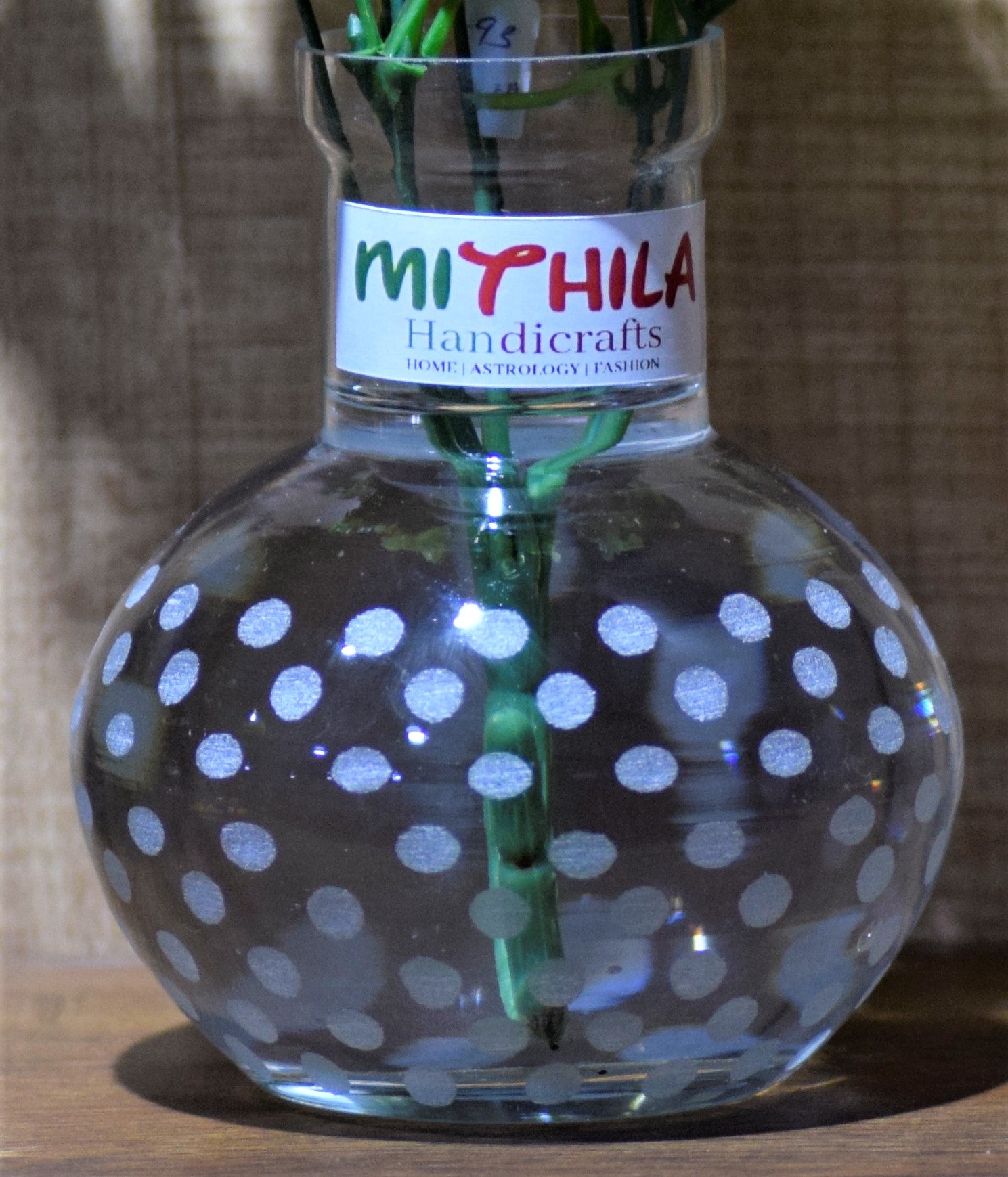 ROUND GLASS VASE WITH ARTIFICIAL MAPLE PLANT-SMALL-POLKA DOTS